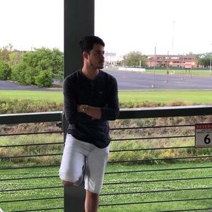 Meet your Posher, Evan